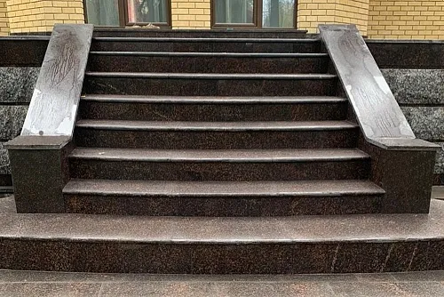 Лестница из гранита Елизовский