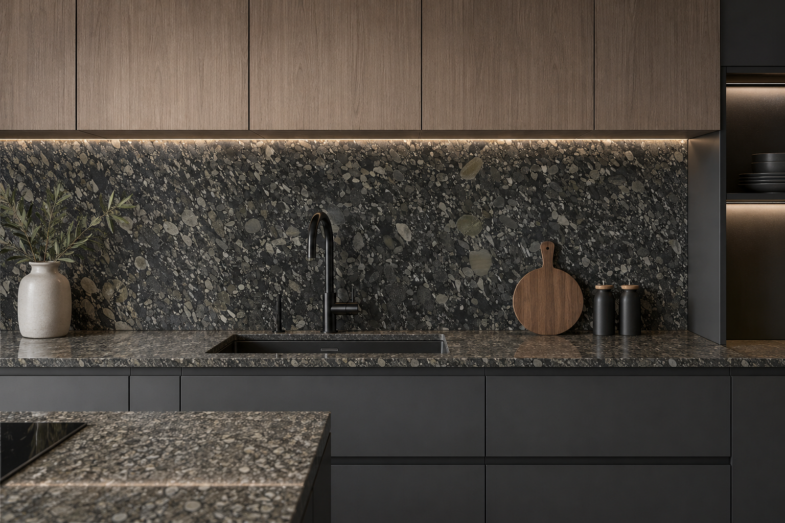 Столешница из гранита Black Marinace