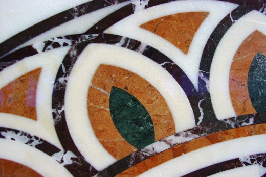 Мозаичная вставка со сложным орнаментом