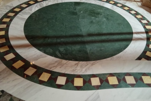 Полы с геометрической мозаикой