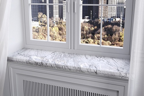 Подоконник из мрамора Bianco Carrara