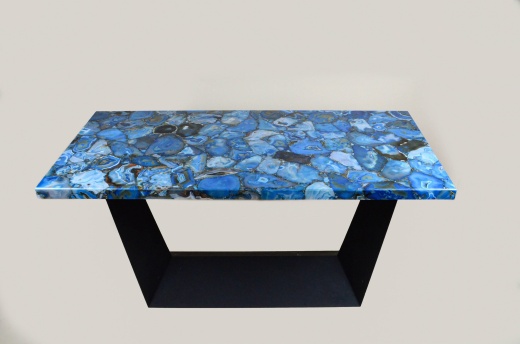 Стол Agata Delta с подсветкой и подстольем