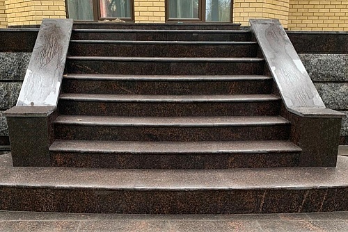 Лестница из гранита Елизовский