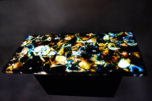 Стол Agata Delta с подсветкой и подстольем