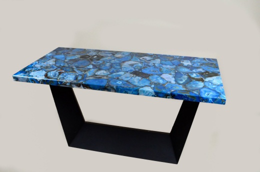 Стол Agata Delta с подсветкой и подстольем